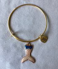 Load image into Gallery viewer, Mermaid Tail bracelets